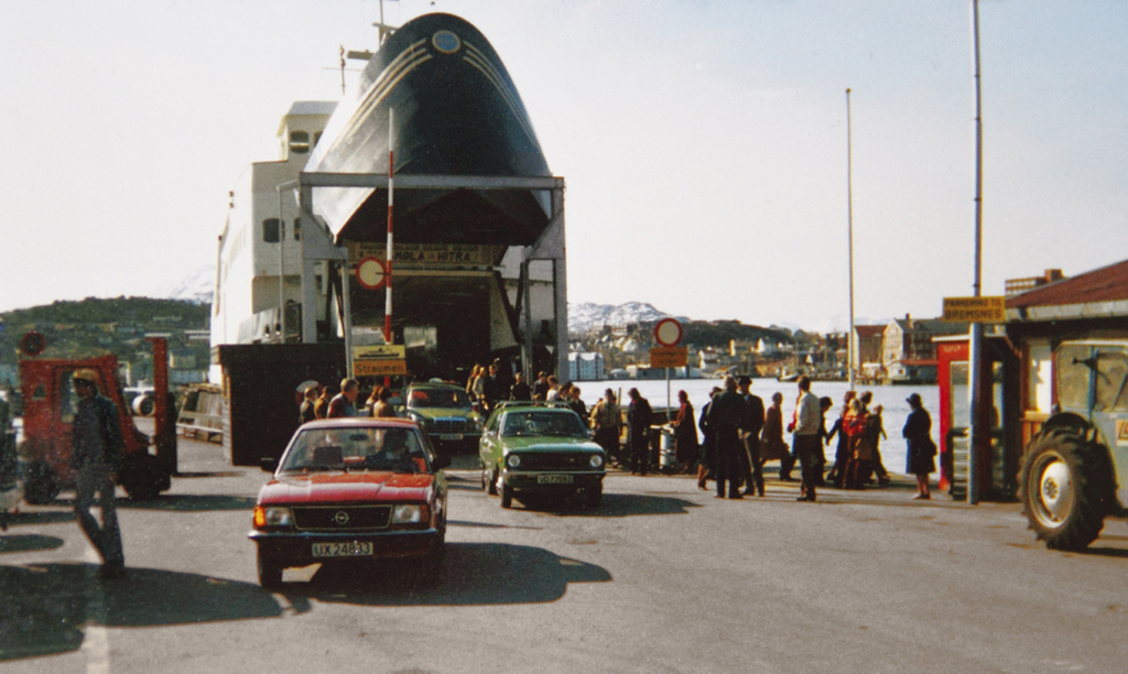 Tustna ved Devoldholmen i 1978 HEM