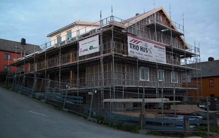 hus 2