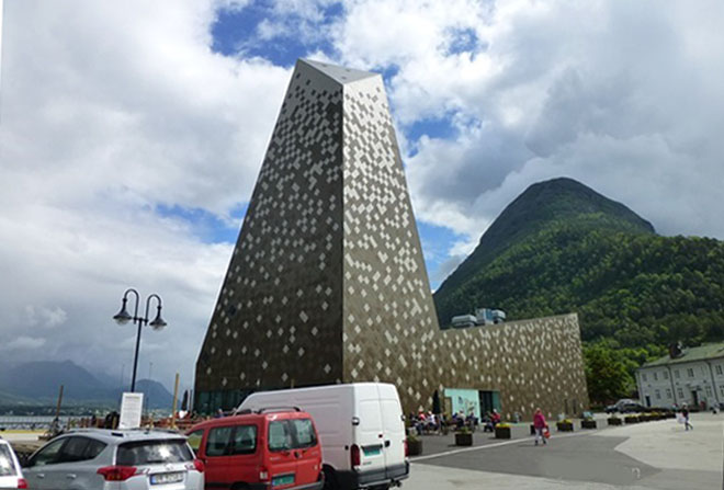 aan