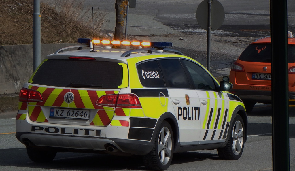 polisbil loekk