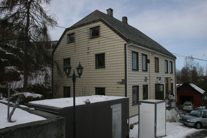 voll_hus_naer voll_hus_naer