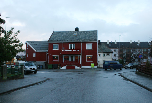 bak_gaard bak_gaard