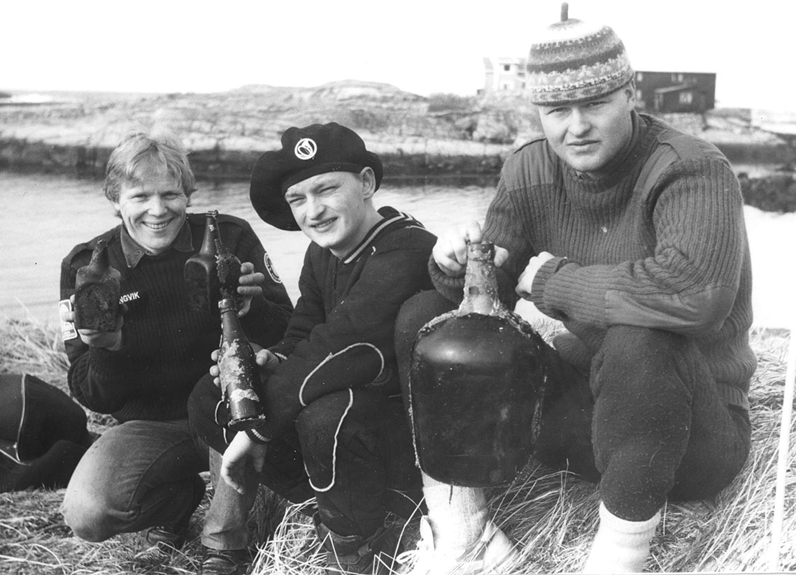 egg_1990 egg_1990
