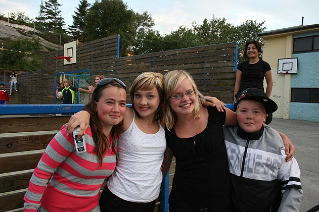 fot_lokale_barn fot_lokale_barn